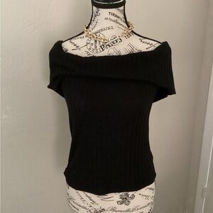 Express size L black off shoulders top